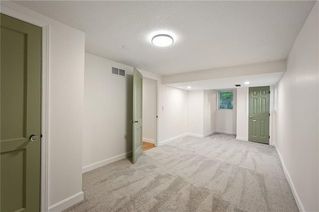 13015 13th Street, Grandview, MO 64030