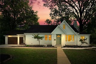 13015 13th Street, Grandview, MO 64030