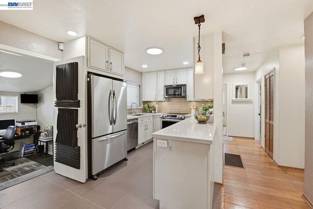 1522 Dennis Avenue, San Leandro, CA 94578