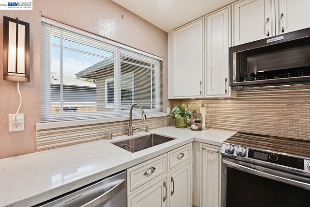 1522 Dennis Avenue, San Leandro, CA 94578