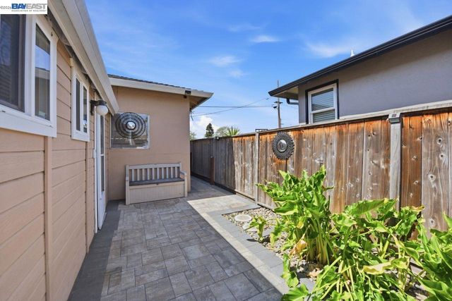 1522 Dennis Avenue, San Leandro, CA 94578
