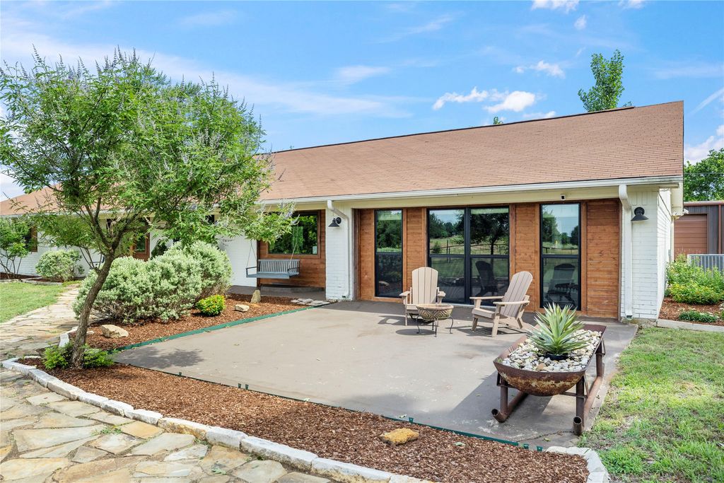 2458 FM 2752, Athens, TX 75752