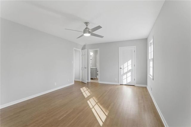 2037 Stoneleigh Drive, Stone Mountain, GA 30087