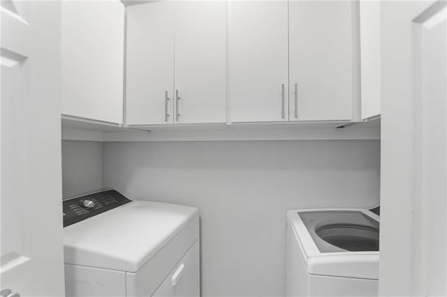 2037 Stoneleigh Drive, Stone Mountain, GA 30087