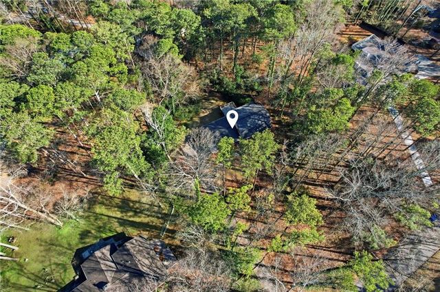 2037 Stoneleigh Drive, Stone Mountain, GA 30087