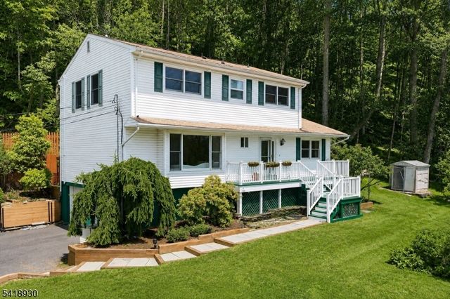 629 W Shore Trl, Sparta Twp., NJ 07871