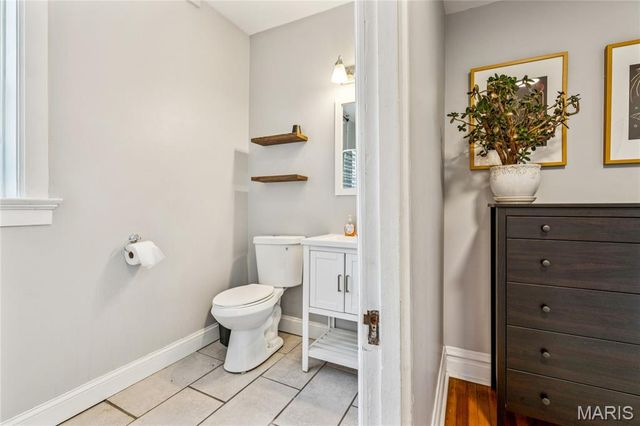 3677 McRee Avenue, St Louis, MO 63110