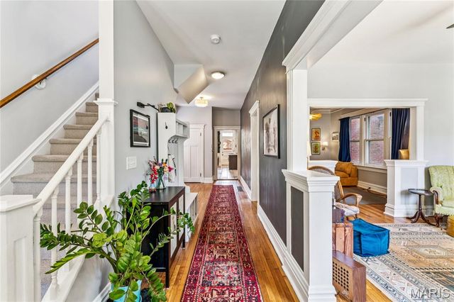 3677 McRee Avenue, St Louis, MO 63110