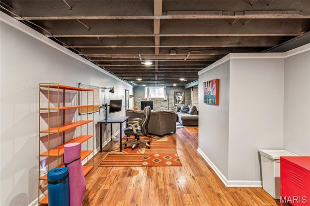 3677 McRee Avenue, St Louis, MO 63110