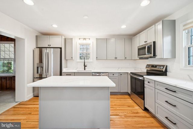 7809 OAKDALE AVE, Baltimore, MD 21234