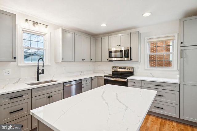 7809 OAKDALE AVE, Baltimore, MD 21234