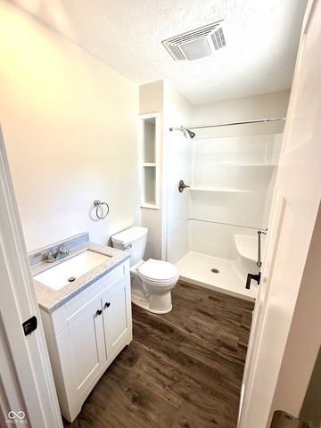 261 E 75th Street, Anderson, IN 46013