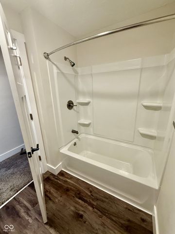 261 E 75th Street, Anderson, IN 46013