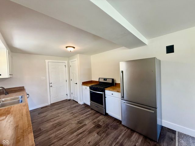 261 E 75th Street, Anderson, IN 46013