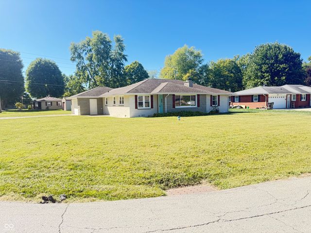 261 E 75th Street, Anderson, IN 46013