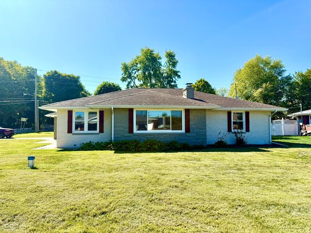 261 E 75th Street, Anderson, IN 46013