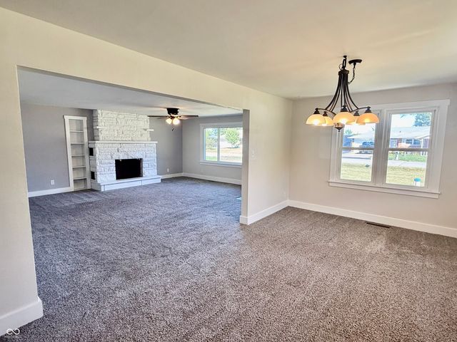 261 E 75th Street, Anderson, IN 46013