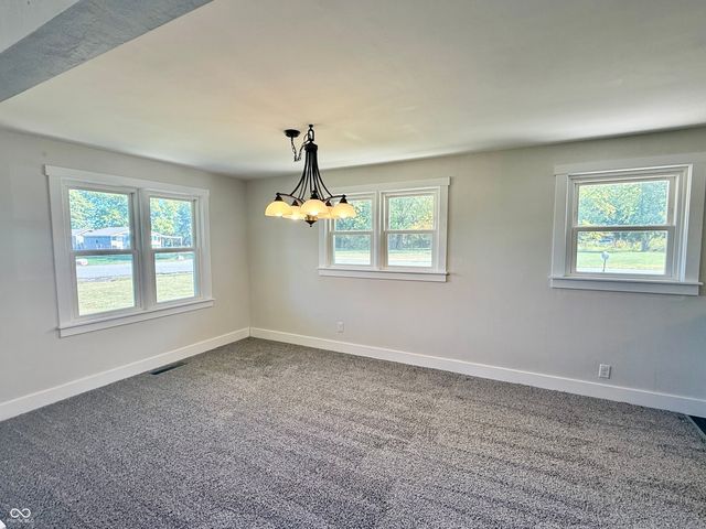 261 E 75th Street, Anderson, IN 46013