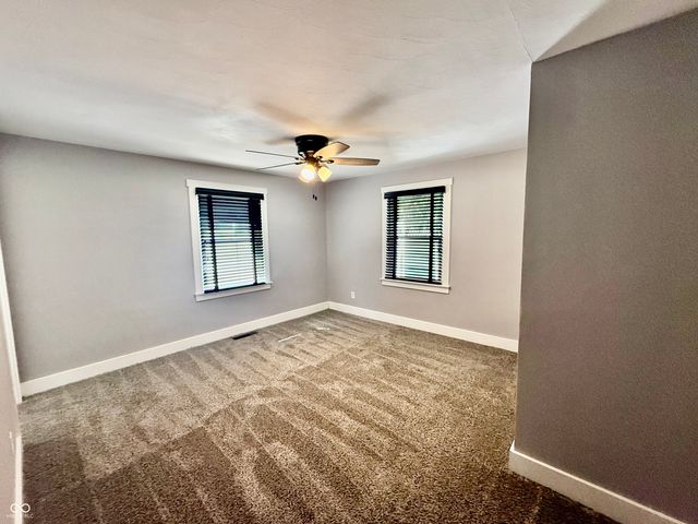 261 E 75th Street, Anderson, IN 46013