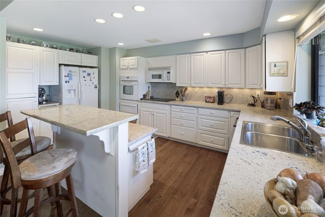228 Garry Oak Lane, Friday Harbor, WA 98250