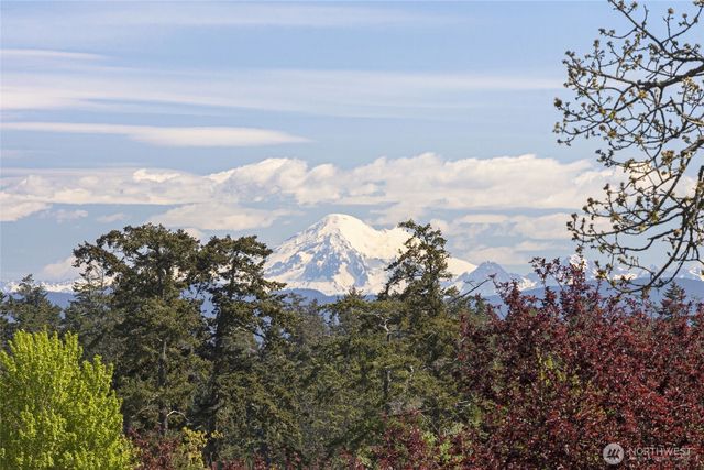 228 Garry Oak Lane, Friday Harbor, WA 98250