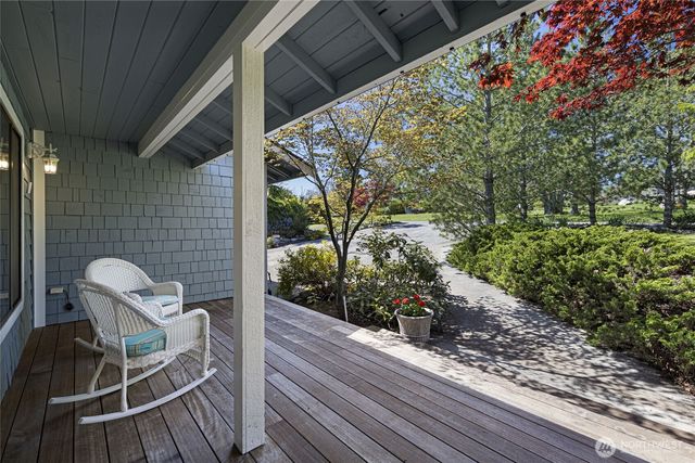 228 Garry Oak Lane, Friday Harbor, WA 98250