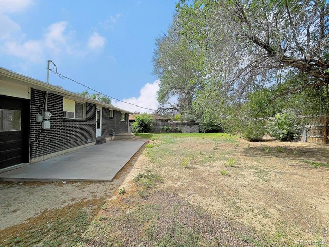 3011 Lakeside Drive, Evans, CO 80620
