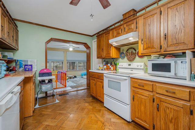 209 Ben Lomond Dr, Mcminnville, TN 37110