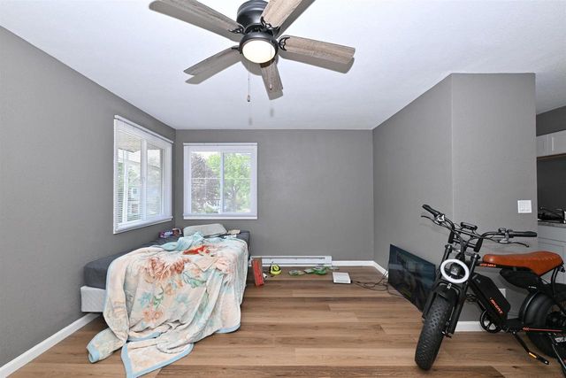 201 Maple Avenue, Waukesha, WI 53186