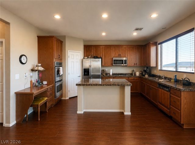 9044 Black Elk Avenue, Las Vegas, NV 89143