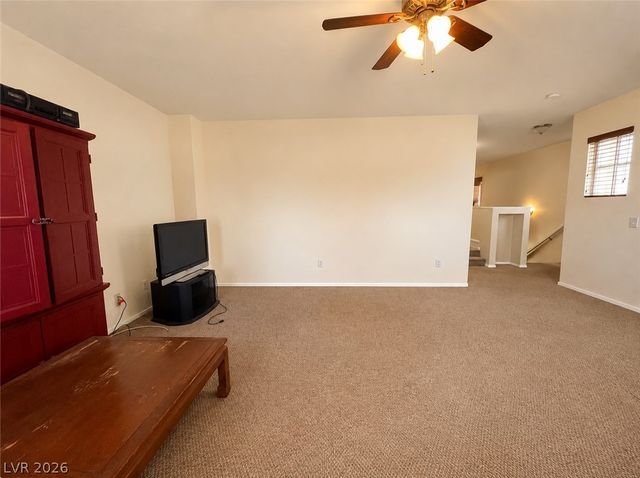 9044 Black Elk Avenue, Las Vegas, NV 89143