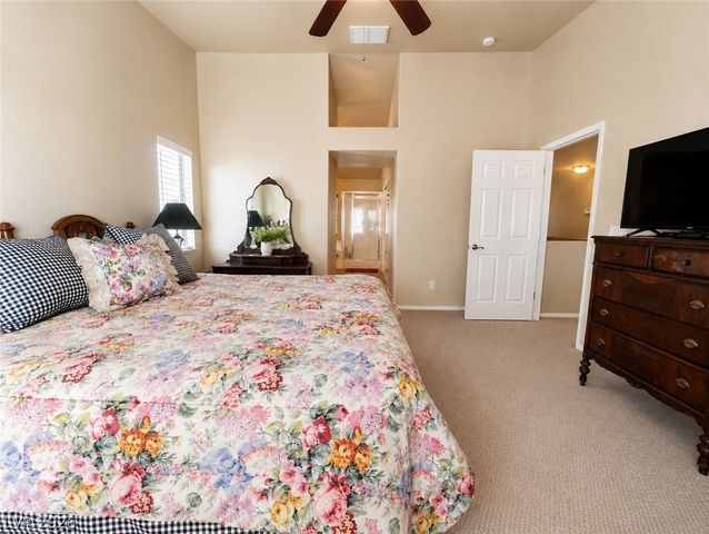 9044 Black Elk Avenue, Las Vegas, NV 89143