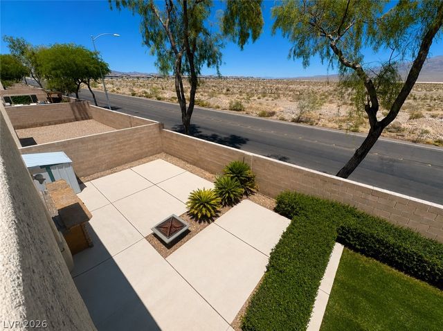 9044 Black Elk Avenue, Las Vegas, NV 89143