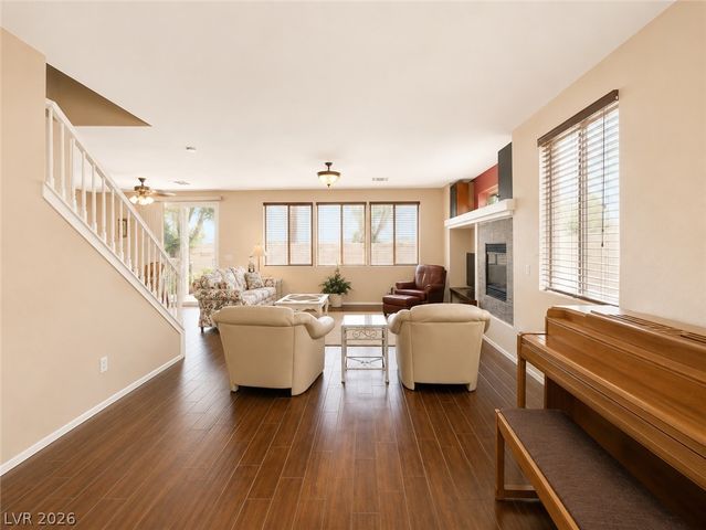 9044 Black Elk Avenue, Las Vegas, NV 89143