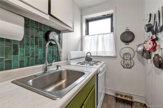 1954 79th Street 2, East Elmhurst, NY 11370