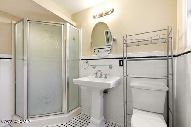 107 Elm Street, Lakehurst, NJ 08733