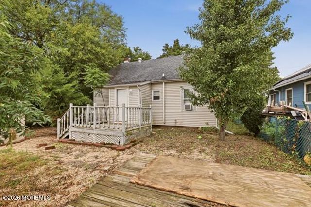 107 Elm Street, Lakehurst, NJ 08733