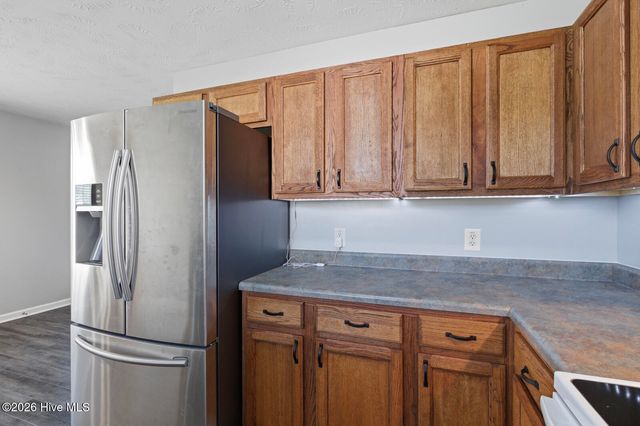 202 High Meadow Court, Richlands, NC 28574