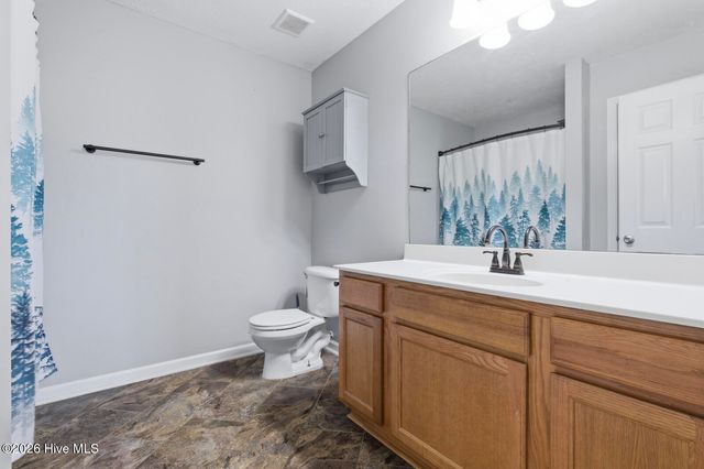 202 High Meadow Court, Richlands, NC 28574