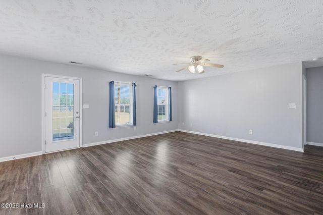 202 High Meadow Court, Richlands, NC 28574