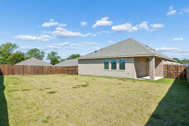 1527 Fearless Lane, Crandall, TX 75114