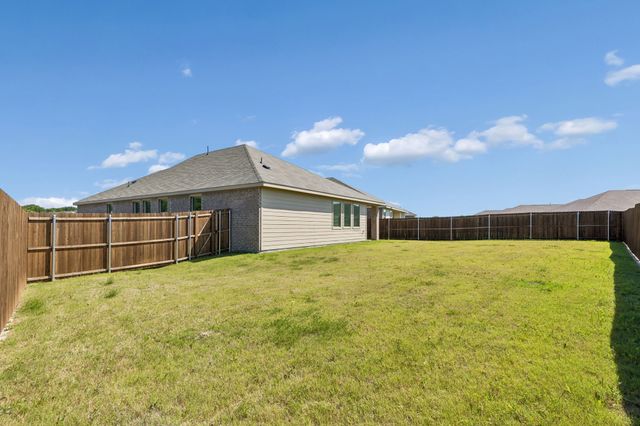 1527 Fearless Lane, Crandall, TX 75114