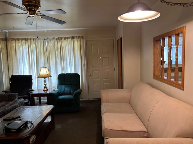 28705 Waverly Street, Roseville, MI 48066