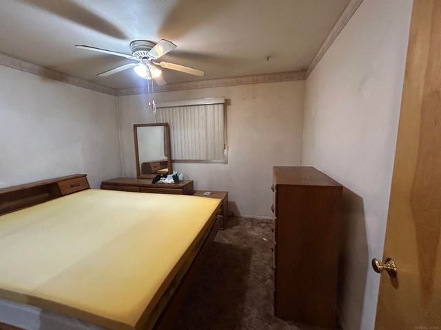 28705 Waverly Street, Roseville, MI 48066