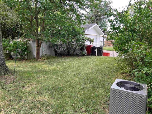 28705 Waverly Street, Roseville, MI 48066