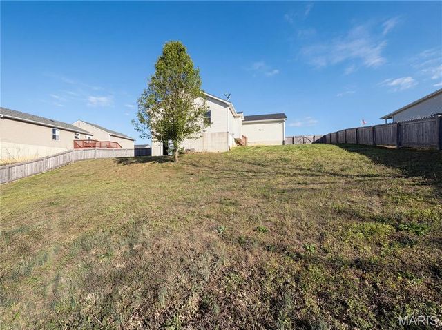 5508 Red Tailed Hawk Drive, Hillsboro, MO 63050