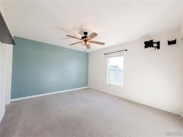 5508 Red Tailed Hawk Drive, Hillsboro, MO 63050