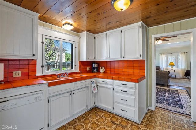 6390 Navajoa, Atascadero, CA 93422