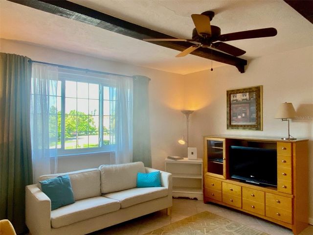 238 TAMPA AVENUE W 6B, Venice, FL 34285