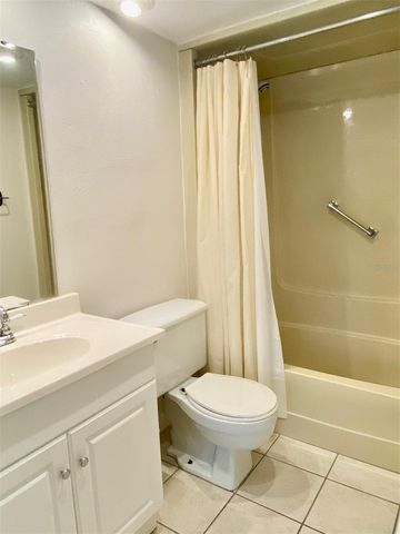 238 TAMPA AVENUE W 6B, Venice, FL 34285